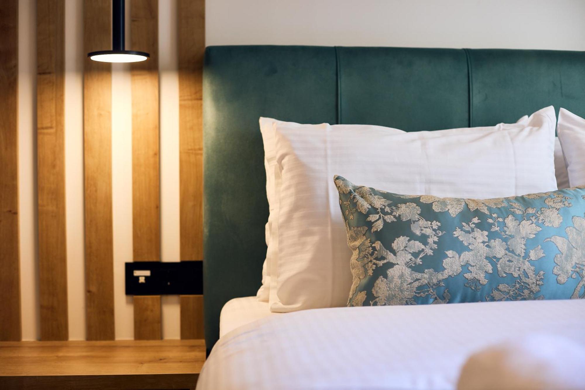 Grande Madonna Luxury Boutique Suites Ретимно Стая снимка