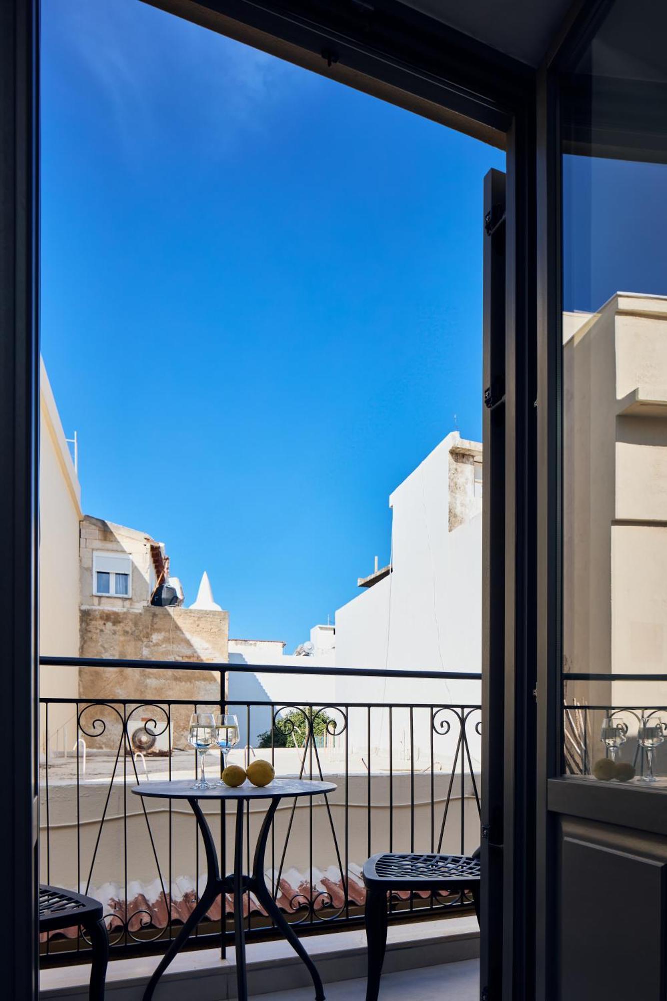Grande Madonna Luxury Boutique Suites Ретимно Стая снимка