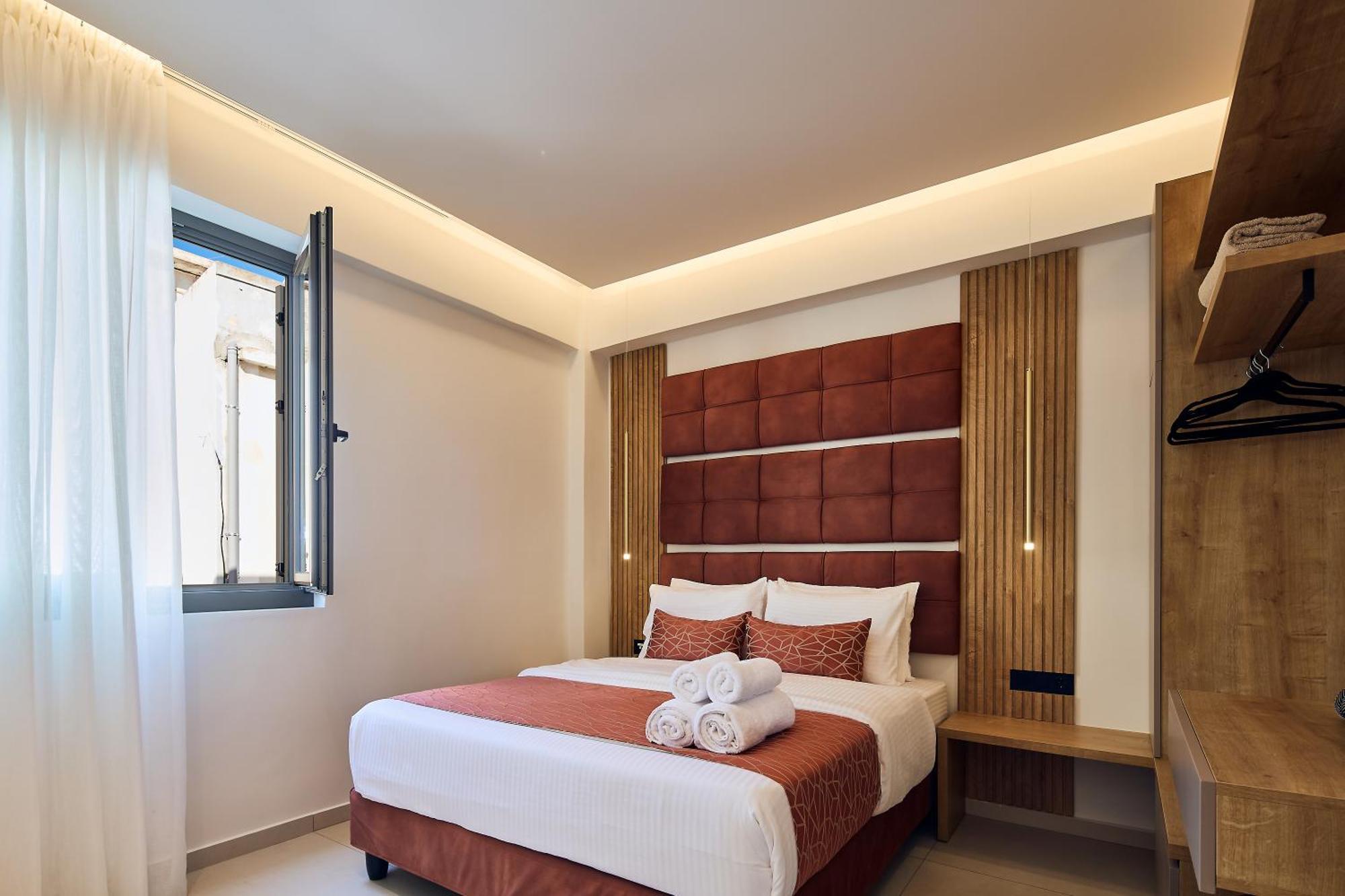 Grande Madonna Luxury Boutique Suites Ретимно Екстериор снимка