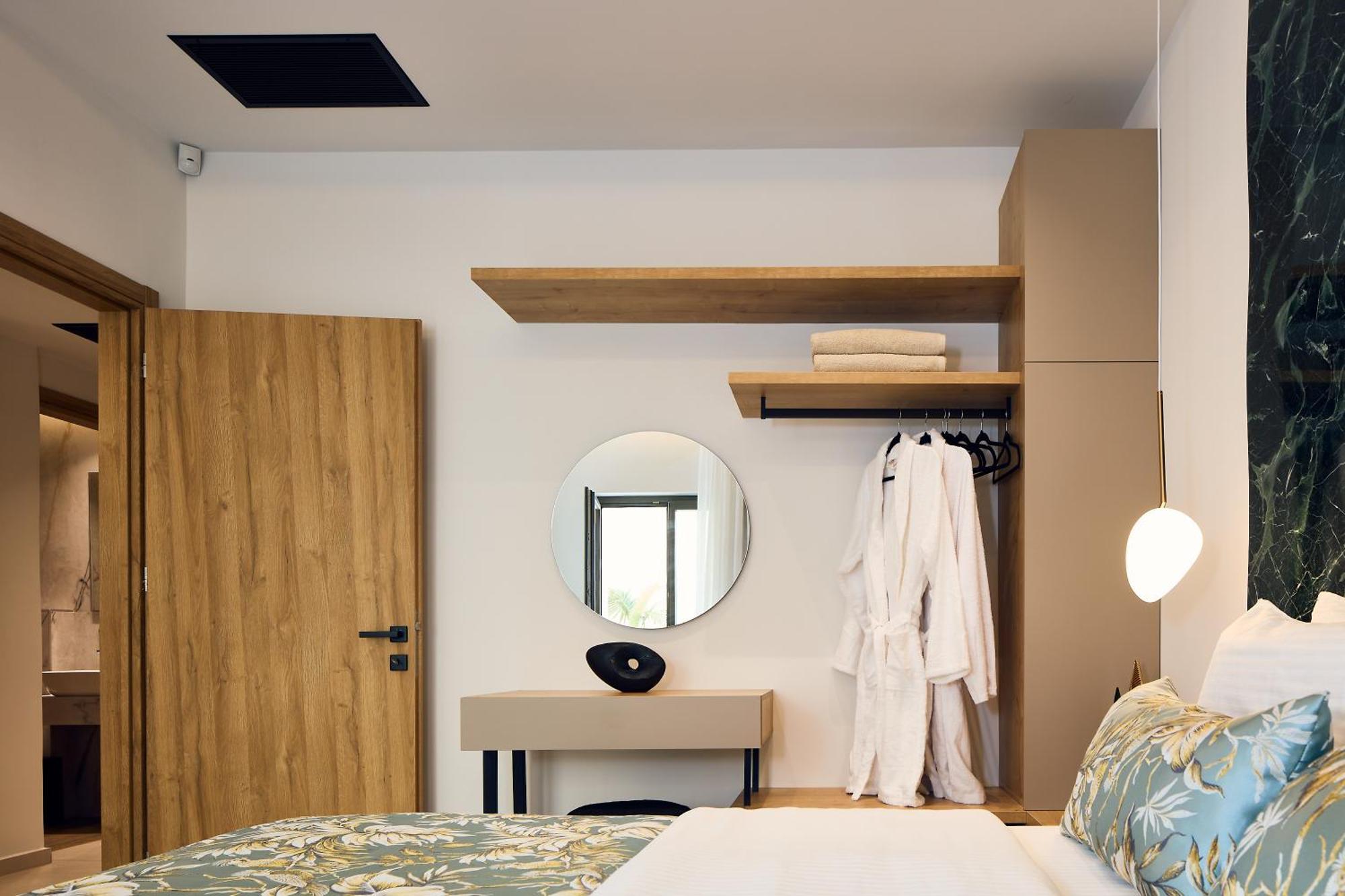 Grande Madonna Luxury Boutique Suites Ретимно Стая снимка