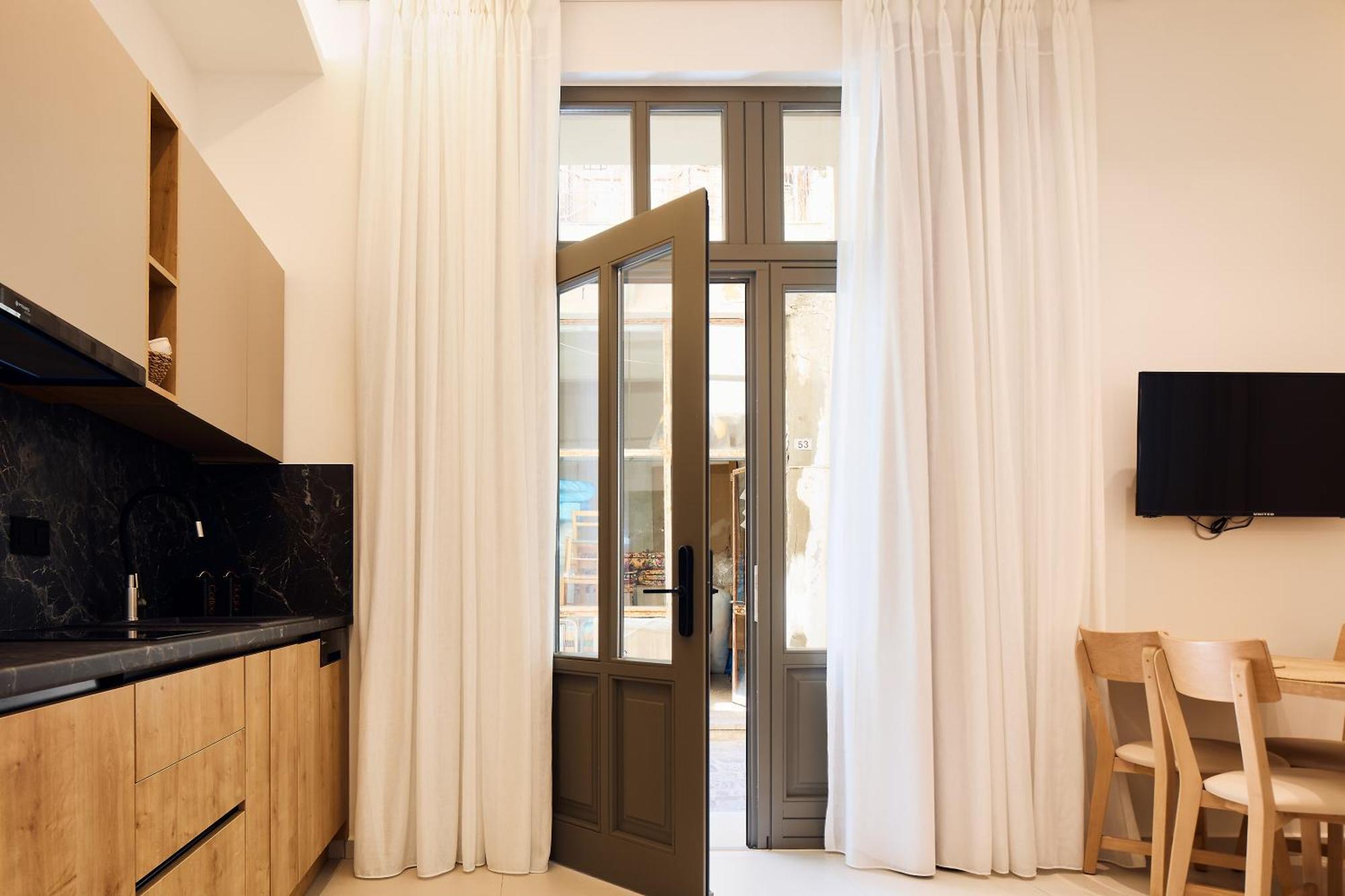 Grande Madonna Luxury Boutique Suites Ретимно Стая снимка