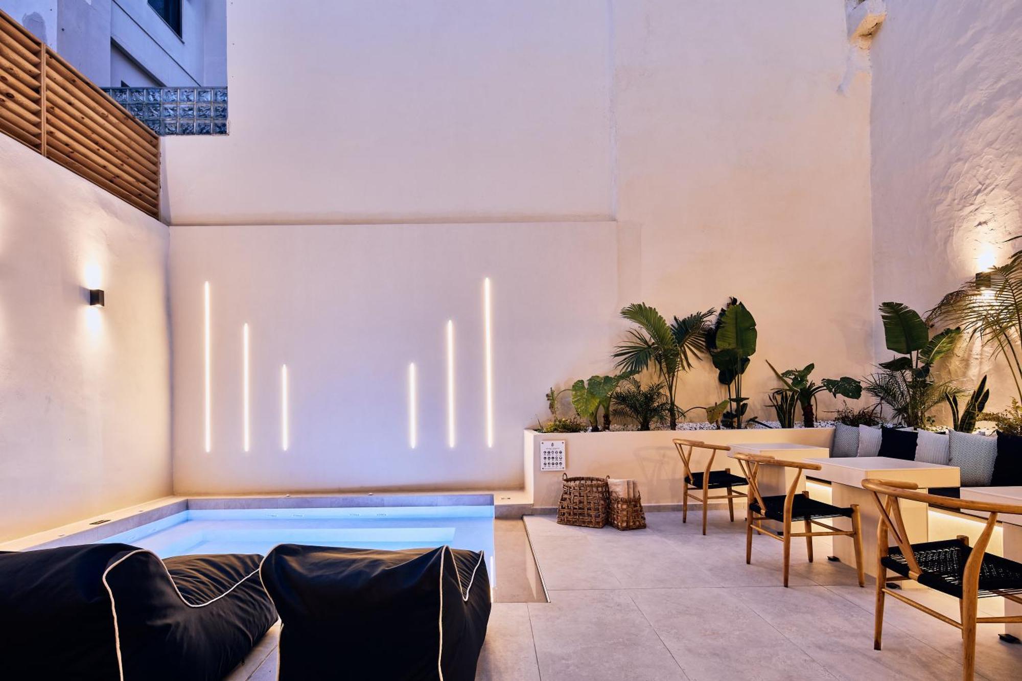 Grande Madonna Luxury Boutique Suites Ретимно Екстериор снимка